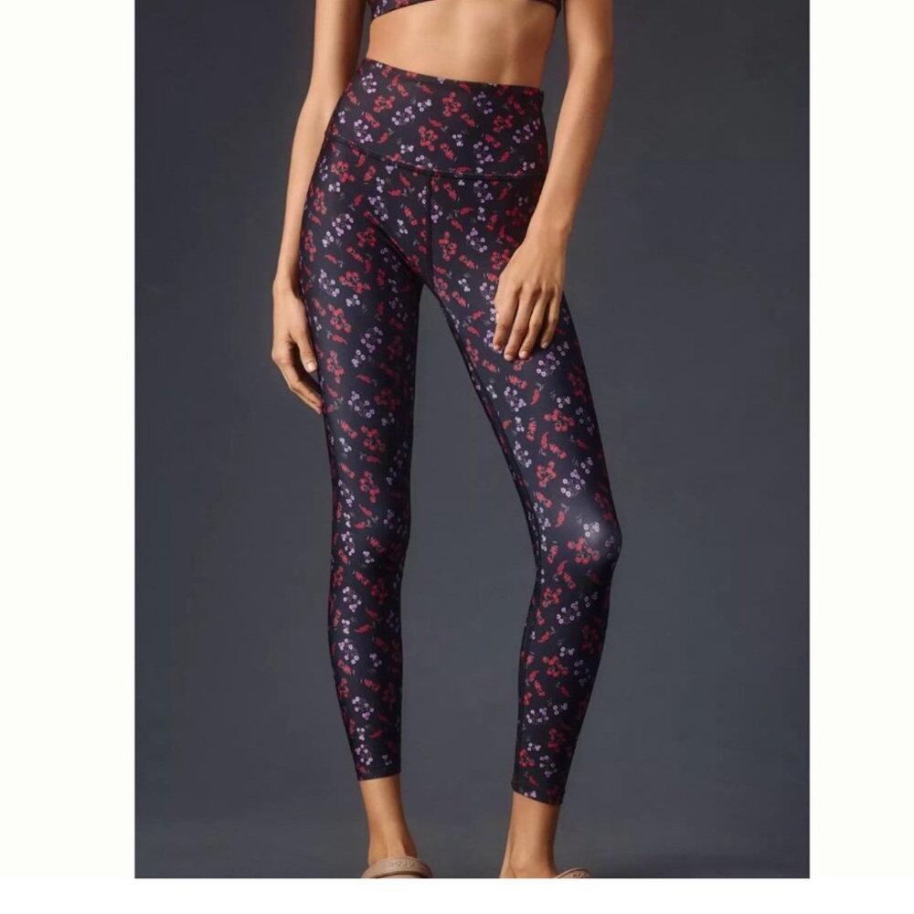 NWT Anthropologie Beyond Yoga High-Rise Midi Leggings Black Red Pull On XS - Picture 3 of 13